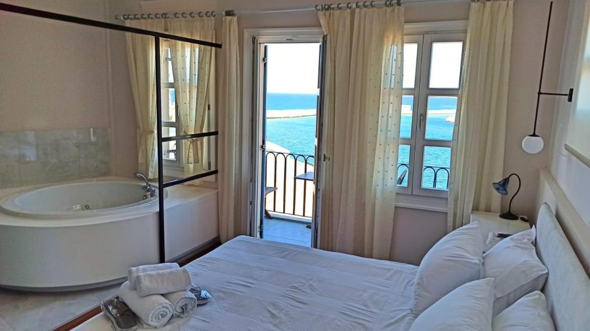 Hotel Amphora خانيا المظهر الخارجي الصورة