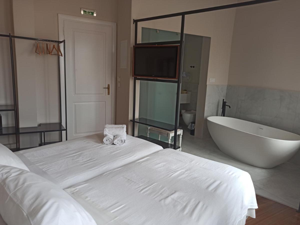 Hotel Amphora خانيا المظهر الخارجي الصورة