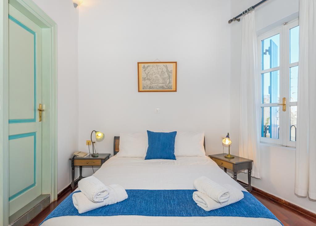 Hotel Amphora خانيا المظهر الخارجي الصورة